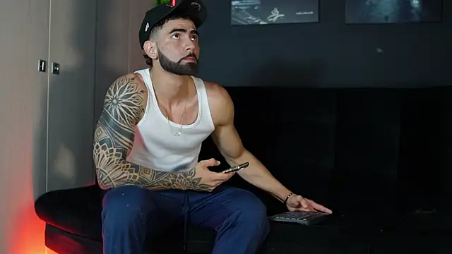 Snapshot of Austin_bolt chatting on 9, 1, 2026 Austin bolt online show from 9, 1, 2026