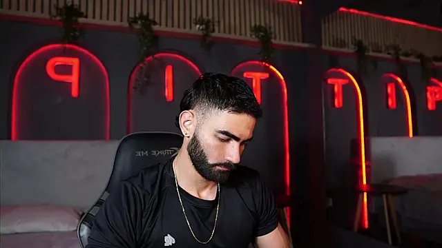 Snapshot of Austin_bolt chatting on 11, 2, 2026 Austin bolt online show from 11, 2, 2026