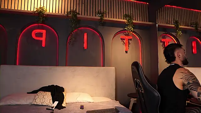 Snapshot of Austin_bolt chatting on 23, 2, 2026 Austin bolt online show from 23, 2, 2026