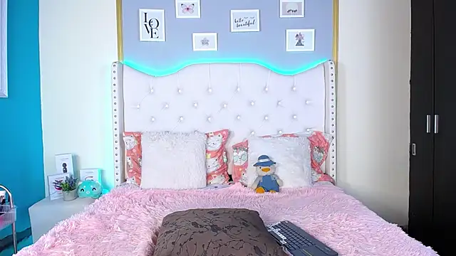 Snapshot of dante_ferraraa chatting on 18, 12, 2024 dante ferraraa online show from 18, 12, 2024