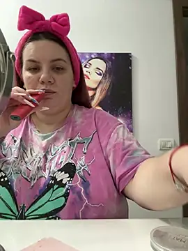 MelanieBrownn online show from 21, 12, 2024