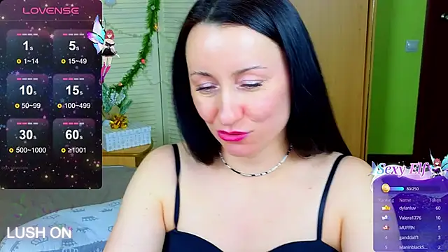 Roxyy Star online show from 5, 1, 2025