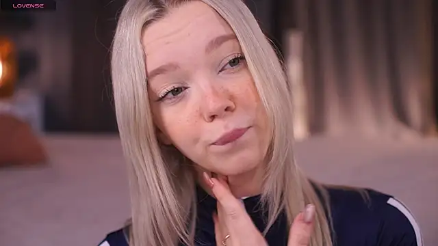  AlinaBailey online show from 23, 12, 2025