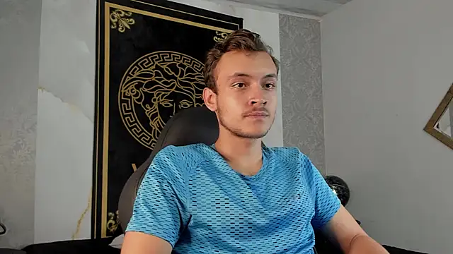 Desmon Clark online show from 3, 2, 2025