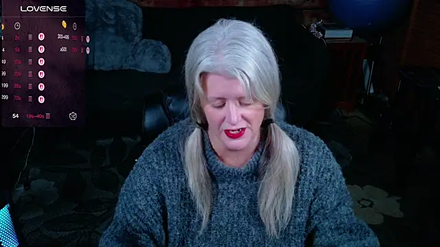 Snapshot of AliceHarlot chatting on 16, 10, 2025 AliceHarlot online show from 16, 10, 2025