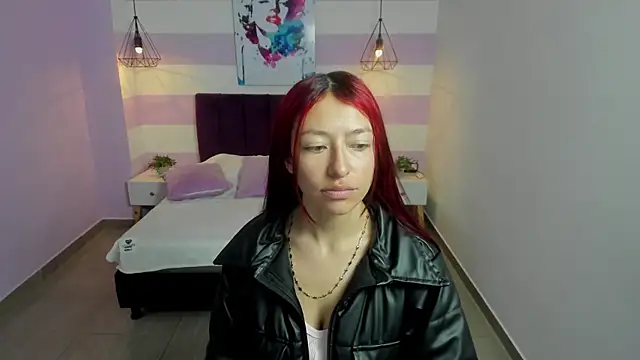 Scarlett  bell online show from 10, 11, 2025