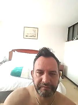 RogueTraveler online show from 14, 2, 2025