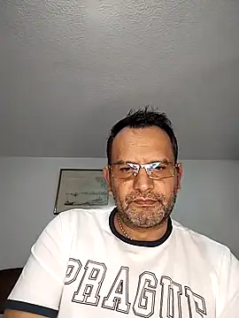 RogueTraveler online show from 3, 11, 2025