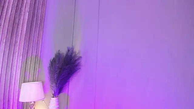 HannaPaola online show from 9, 3, 2026