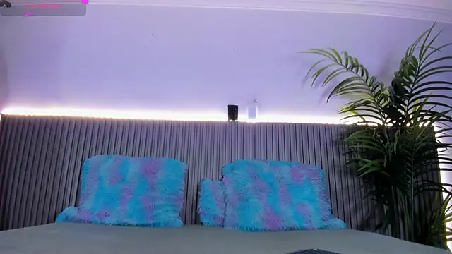 Snapshot of valentina_lux chatting on 12, 2, 2026 valentina lux online show from 12, 2, 2026