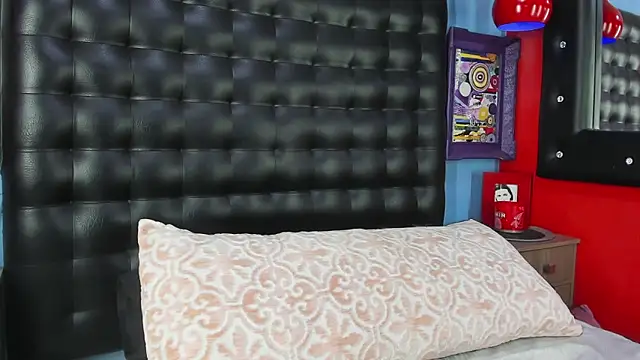 Liah Grey8 online show from 8, 10, 2025