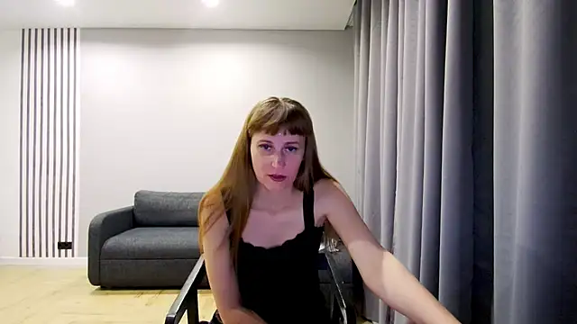 Daniella Lorente online show from 28, 12, 2024