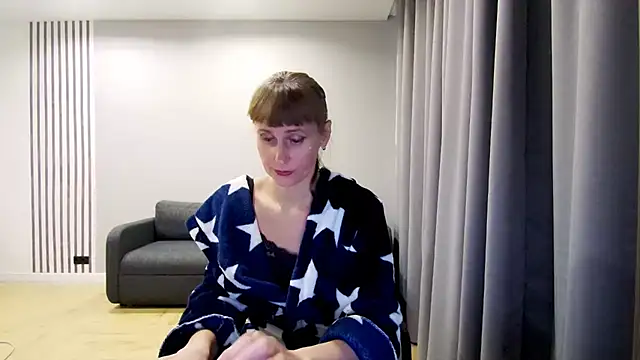 Daniella Lorente online show from 28, 12, 2024