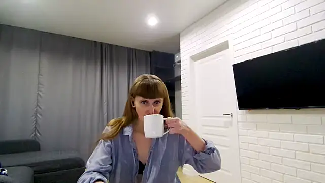 Daniella Lorente online show from 19, 12, 2025