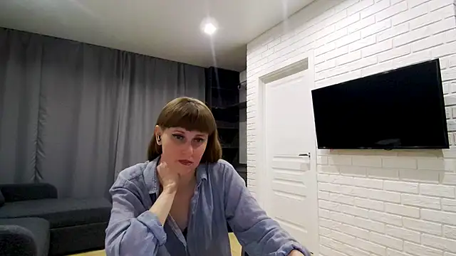 Snapshot of Daniella_Lorente chatting on 14, 5, 2026 Daniella Lorente online show from 14, 5, 2026