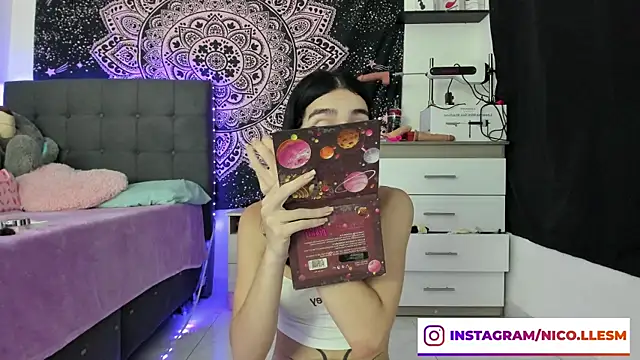 Snapshot of jade_dakota__ chatting on 3, 2, 2025 jade dakota online show from 3, 2, 2025