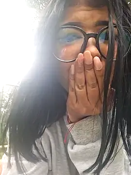 AliceWalker 11 online show from 7, 3, 2025