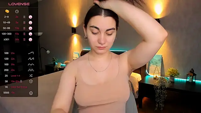 Snapshot of hannacheekss_ chatting on 27, 1, 2025 hannacheekss online show from 27, 1, 2025