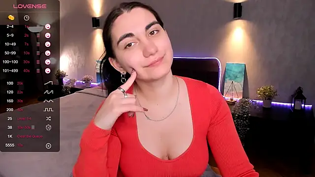 Snapshot of hannacheekss_ chatting on 12, 2, 2025 hannacheekss online show from 12, 2, 2025