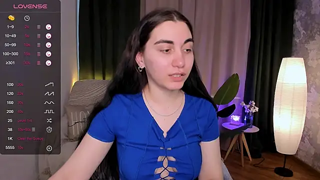 Snapshot of hannacheekss_ chatting on 15, 2, 2025 hannacheekss online show from 15, 2, 2025