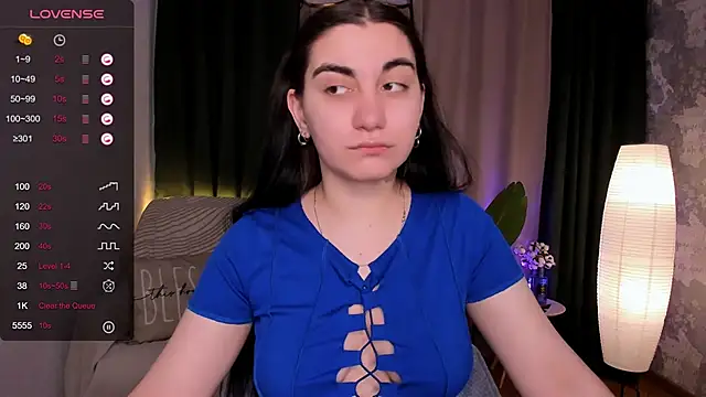 Snapshot of hannacheekss_ chatting on 26, 2, 2025 hannacheekss online show from 26, 2, 2025