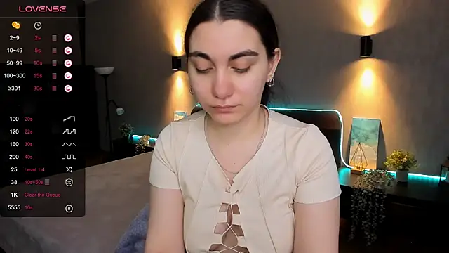 Snapshot of hannacheekss_ chatting on 14, 3, 2025 hannacheekss online show from 14, 3, 2025