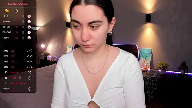 Snapshot of hannacheekss_ chatting on 15, 3, 2025 hannacheekss online show from 15, 3, 2025