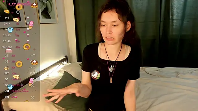 Emily Strikeee online show from 21, 9, 2025