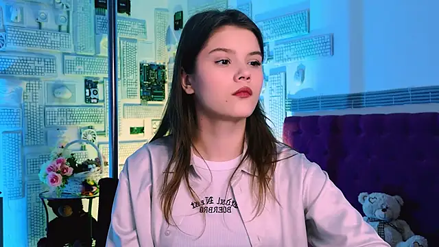 EvaThopson online show from 21, 3, 2025