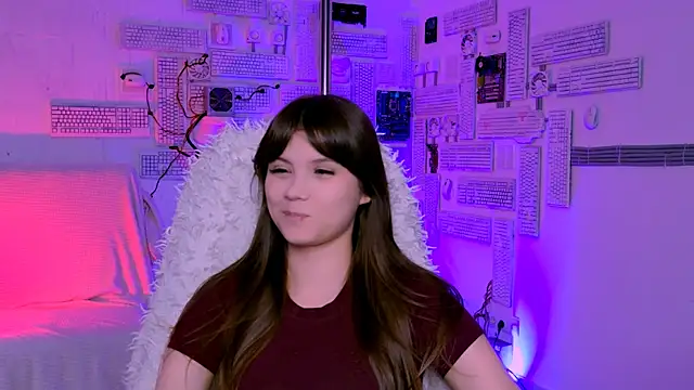 EvaThopson online show from 20, 4, 2026