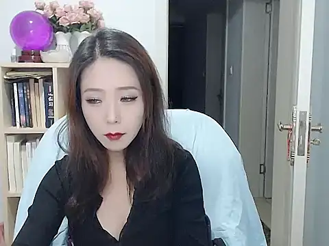 Snapshot of SuSushi728 chatting on 26, 11, 2025 SuSushi728 online show from 26, 11, 2025