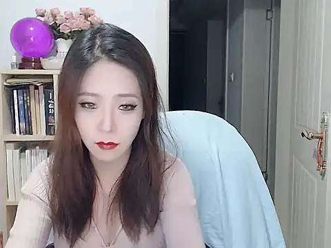 Snapshot of SuSushi728 chatting on 3, 12, 2025 SuSushi728 online show from 3, 12, 2025