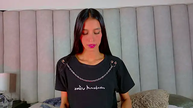 Snapshot of ChanelAdamss_ chatting on 9, 9, 2025 ChanelAdamss online show from 9, 9, 2025