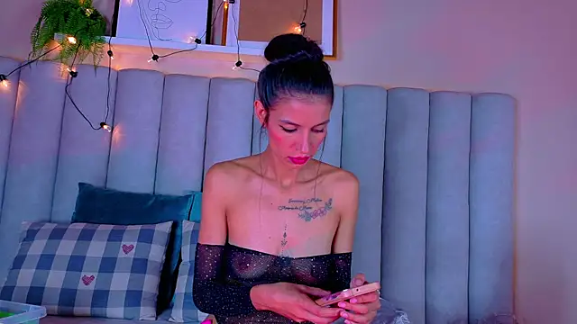 Snapshot of ChanelAdamss_ chatting on 15, 10, 2025 ChanelAdamss online show from 15, 10, 2025