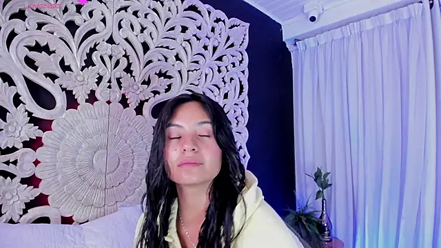 Mindy sweety online show from 14, 4, 2026