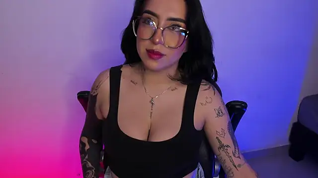 AnnikaMerliahh  online show from 17, 10, 2025