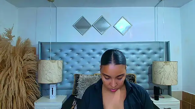 EileenBenzon online show from 18, 11, 2025