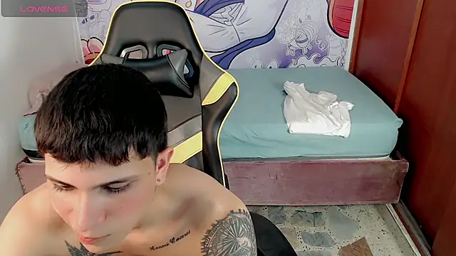 Snapshot of Brayan_lopezz chatting on 28, 1, 2025 Brayan lopezz online show from 28, 1, 2025