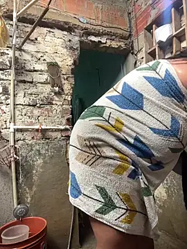 andreinabigtits online show from 9, 3, 2025