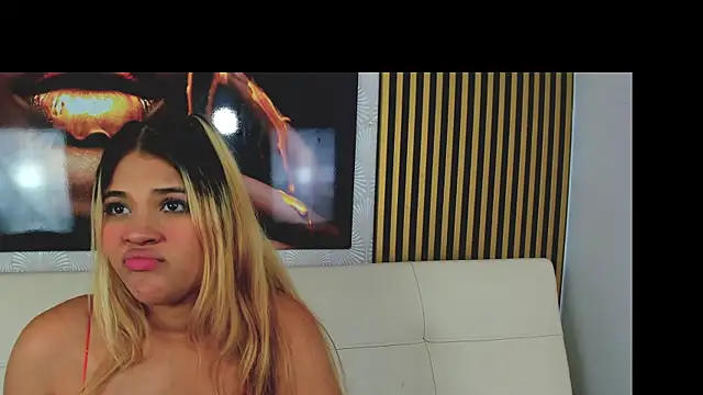 Snapshot of Nathasha_gghh chatting on 15, 9, 2025 Nathasha gghh online show from 15, 9, 2025