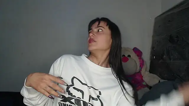 skinny sweet2411 online show from 3, 3, 2026