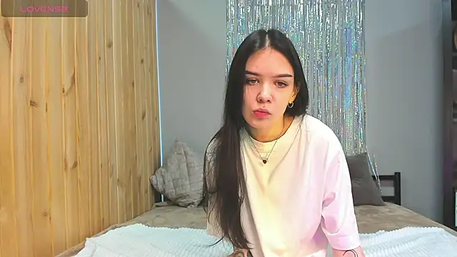 SweetyDeviliya online show from 5, 3, 2025