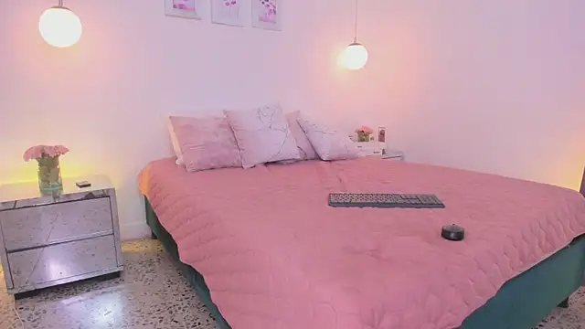 ibella7 online show from 18, 4, 2026