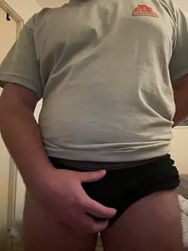 Snapshot of Johny69xo chatting on 12, 12, 2024 Johny69xo online show from 12, 12, 2024