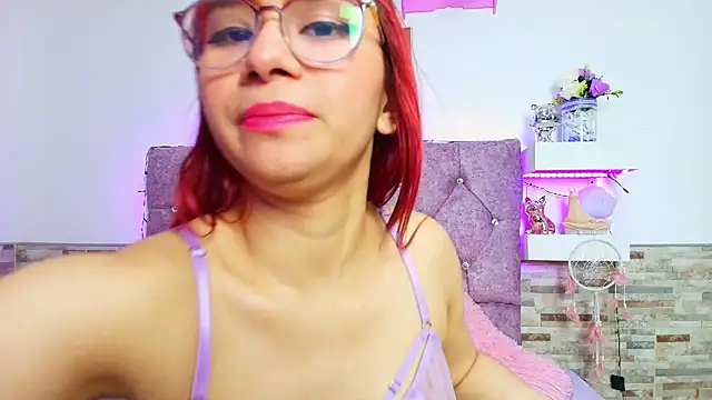 Snapshot of Melannytaylor chatting on 19, 2, 2025 Melannytaylor online show from 19, 2, 2025