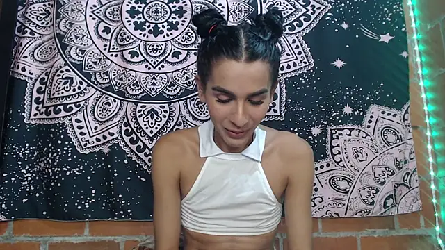 liissa 0 online show from 9, 10, 2025