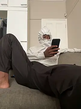 Snapshot of Mischevous_T69 chatting on 8, 11, 2025 Mischevous T69 online show from 8, 11, 2025