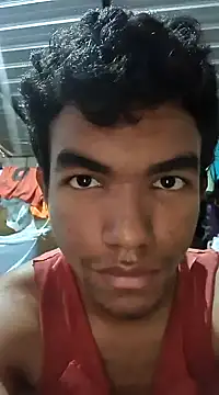 Reynold2608 online show from 6, 12, 2024