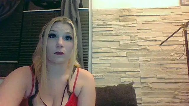 Snapshot of DevilsAngel13 chatting on 16, 10, 2025 DevilsAngel13 online show from 16, 10, 2025