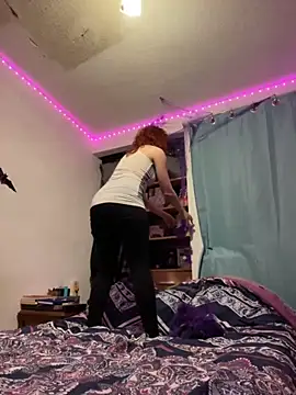 Nina-Chick777 online show from 21, 10, 2025